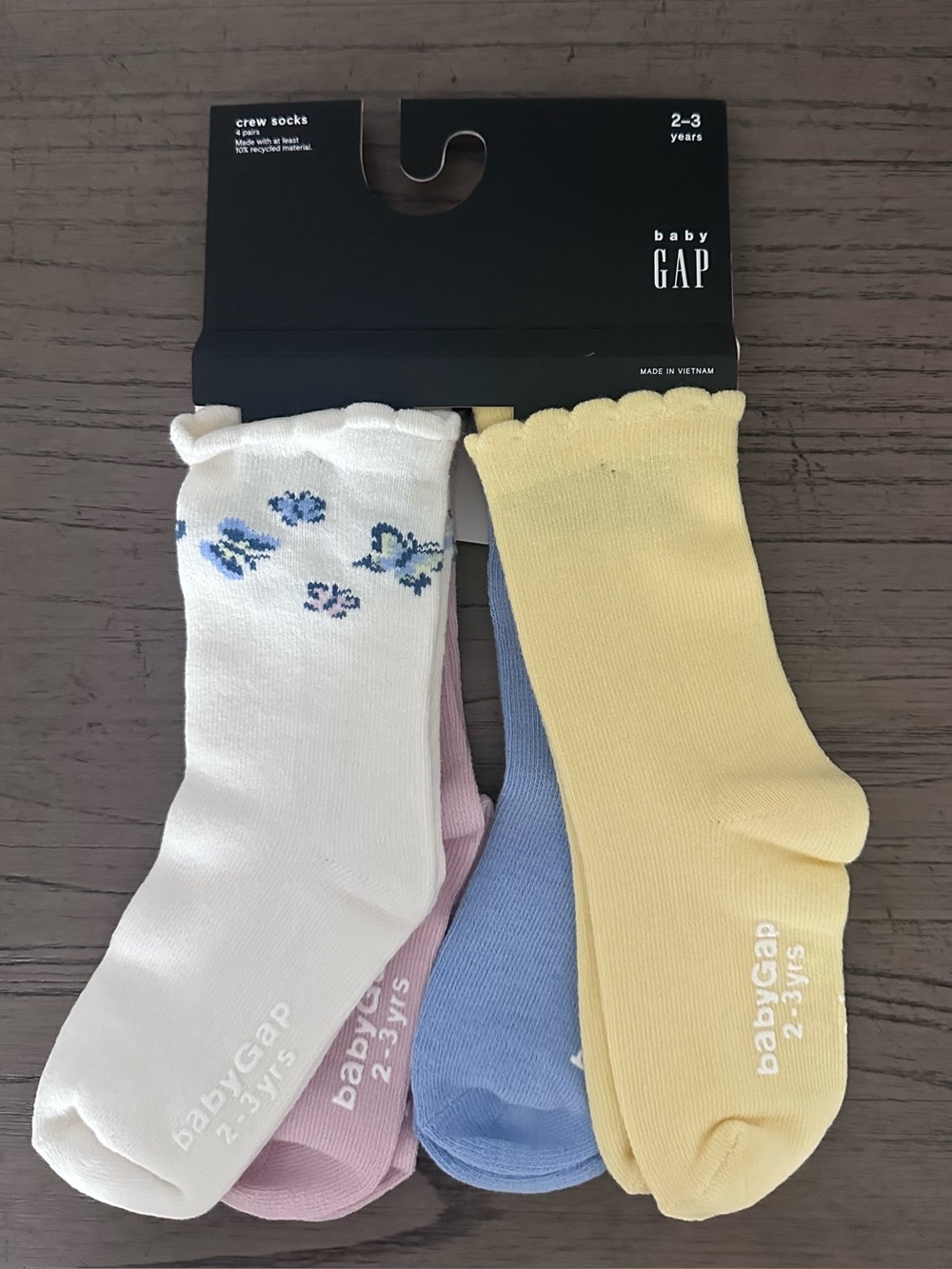 Gap SET OF 4 BUTTERFLY 🦋 CREW SOCKS PINK YELLOW GIRLS 2-3